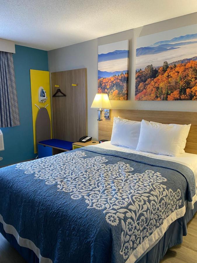 Days Inn By Wyndham Brunswick Bath Area Zewnętrze zdjęcie