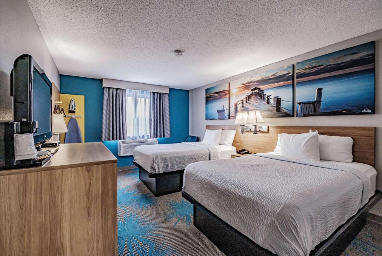 Days Inn By Wyndham Brunswick Bath Area Zewnętrze zdjęcie